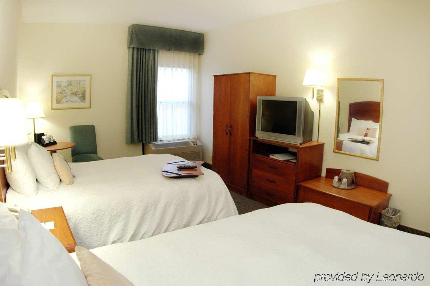 Surestay Plus Hotel By Best Western Stevensville St Joseph Rom bilde